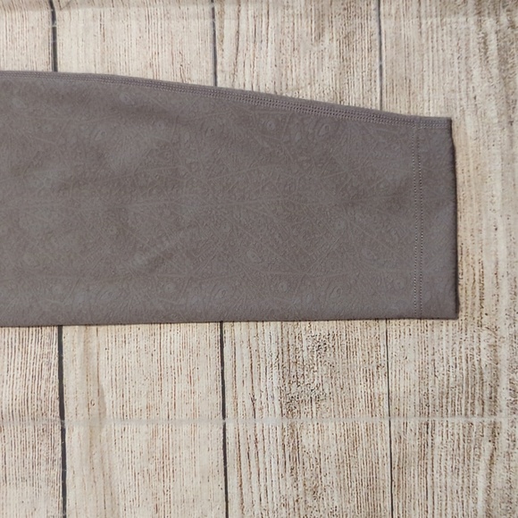 Cement Croisé Size 4 Hi-rise 7/8 24" Zyia Leggings - Picture 6 of 7